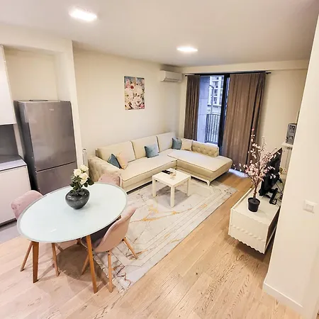 Waterfront - Na Vodi Apartment