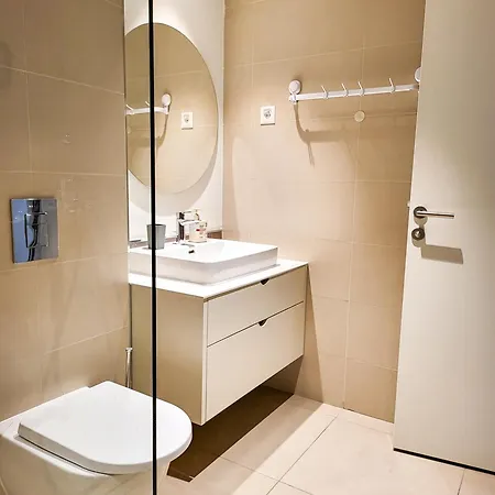 Waterfront - Na Vodi Apartment *