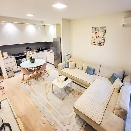 Apartamento Waterfront - Na Vodi Lux